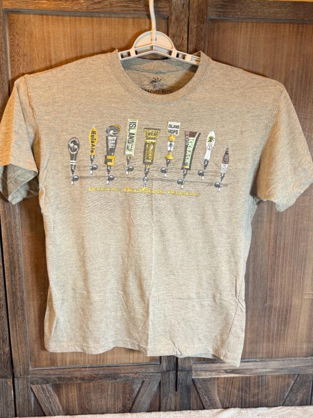 Newport Blue Beer Drinking Graphic Shirt Mens Medium Casual Brewery Tee